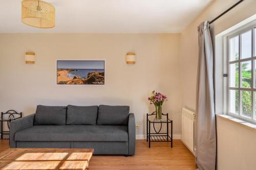 Canaan Boutique Casa do Monte by Get Your Stay Canaan Boutique Casa do Monte by Get Your Stay