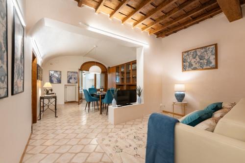 Via Sant'Egidio, 3 Florence - Spacious and bright Just 300mt from the Duomo, Florencie