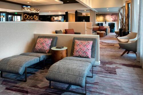 ล็อบบี้, Courtyard by Marriott Chicago Naperville in เนเพอร์วิลล์ (IL)