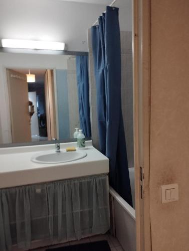 2 Chambres Communicantes JM 4 Bonneuil in Боней-Сюр-Марн
