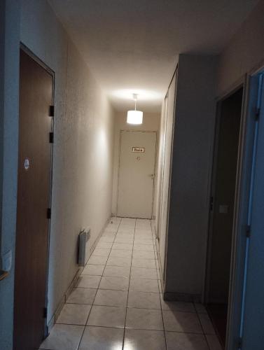 2 Chambres Communicantes JM 4 Bonneuil in Боней-Сюр-Марн
