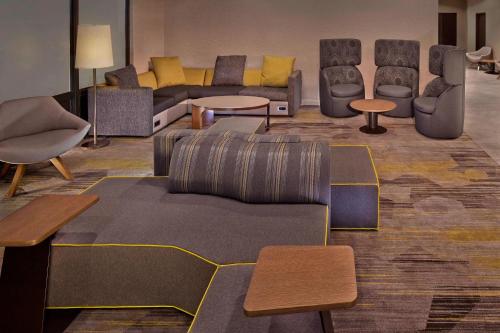Courtyard by Marriott Philadelphia City Avenue - image 11