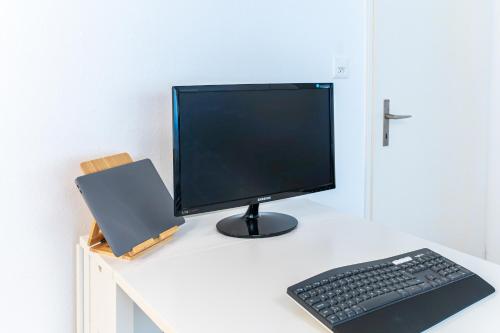 EXPO-Basel-CH Apt, Amazon Prime Video, WiFi, Coffee & Tee, Popcorn, Kitchen, Bazylea (zdjęcie 9)
