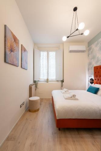Via Santa Reparata, 1 - 2nd floor - Stunning and Spacious 10 min to Historic Center, Florence
