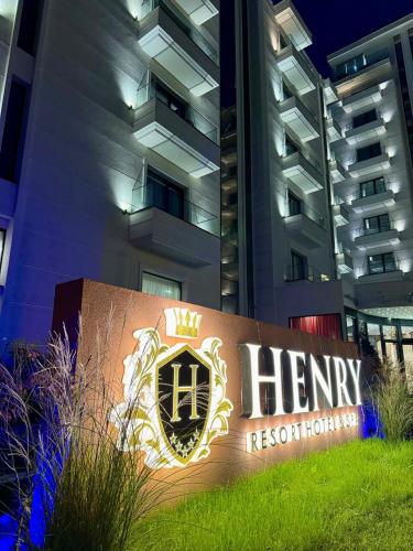 Henry Resort & Spa - image 5