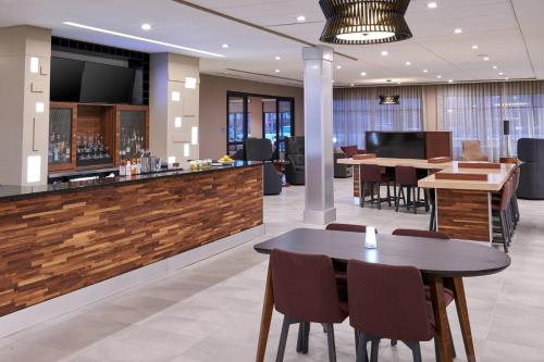 Courtyard by Marriott Jackson - image 11