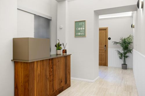 Trevi Fountain Guesthouse - image 6