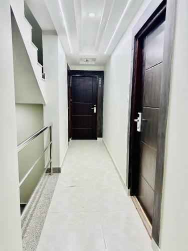 Airport Budget Hotel - image 2