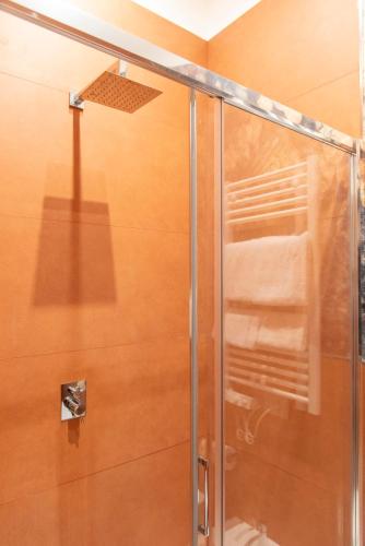 Adelaide Suite Dreams - image 10