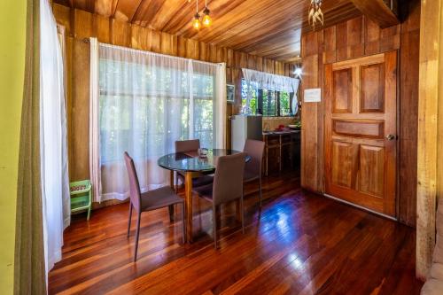 dapur, Rustic Treehouse Monteverde in Monteverde