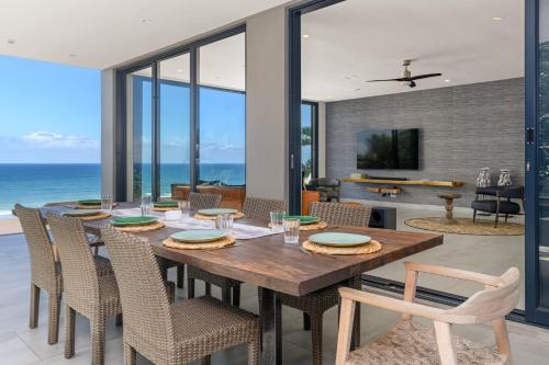 Facilities, Heaven's Door in Trafalgar