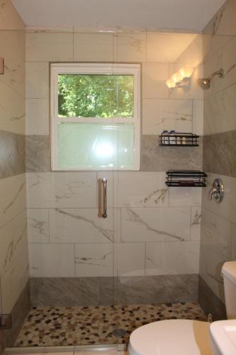 Cozy, Relaxing 4-Bedroom House in Forest Park Cozy, Relaxing 4-Bedroom House in Forest Park