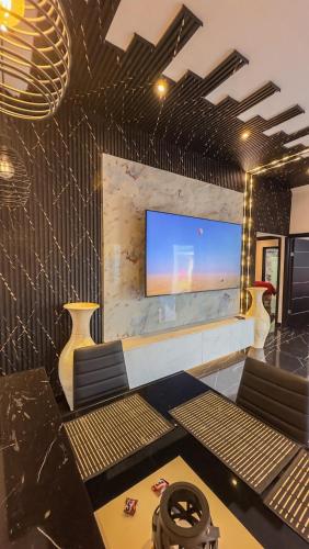 Moderna Casa con piscina , jacuzzi y generador electrico in ปวยร์โต บาริโอส