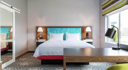 Hampton Inn & Suites by Hilton Alpena - image 10
