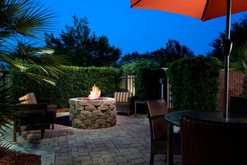 Courtyard by Marriott Jacksonville I-295/East Beltway - image 9