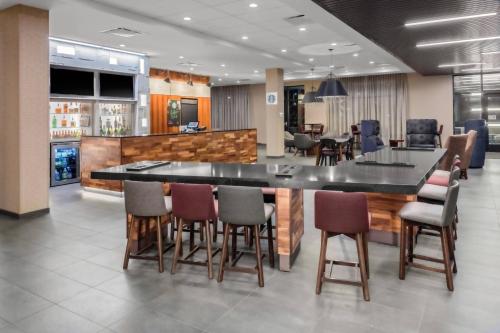 Courtyard by Marriott East Lansing Okemos - image 12