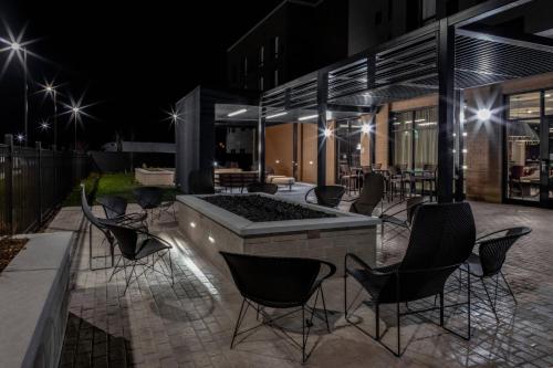 設施, Courtyard by Marriott East Lansing Okemos in 奧克莫斯