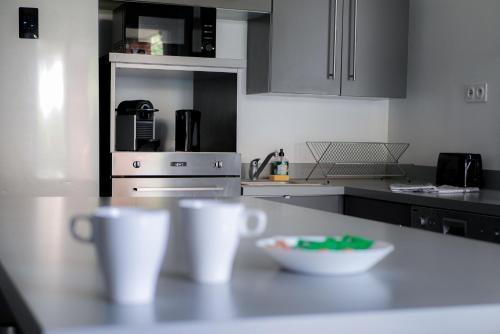 Sporting House in Avenue de Fronton