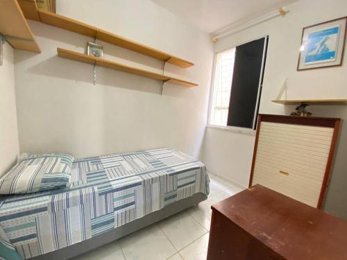 Apartamento Mobiliado com 3 Quartos, sendo 1 suíte (Apartamento Mobiliado com 3 Quartos, sendo 1 suite) in 阿拉卡茹市中心