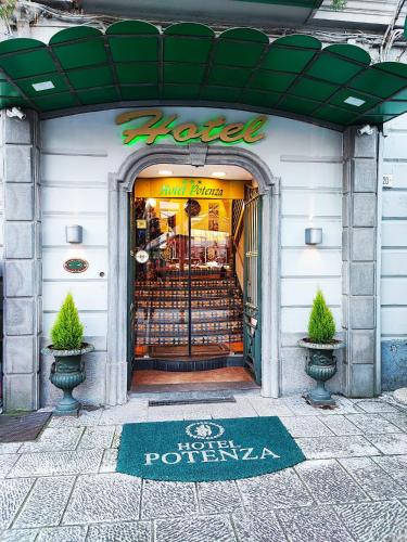 Hotel Potenza, Неаполь