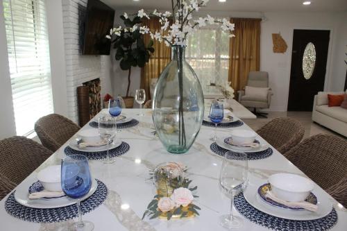 Southern Elegance Gateway Southern Elegance Gateway