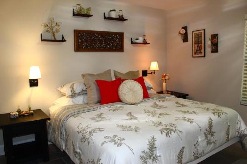 Southern Elegance Gateway Southern Elegance Gateway