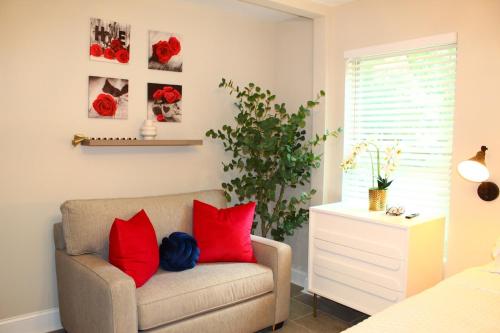 Southern Elegance Gateway Southern Elegance Gateway