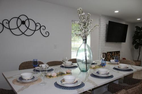 Southern Elegance Gateway Southern Elegance Gateway