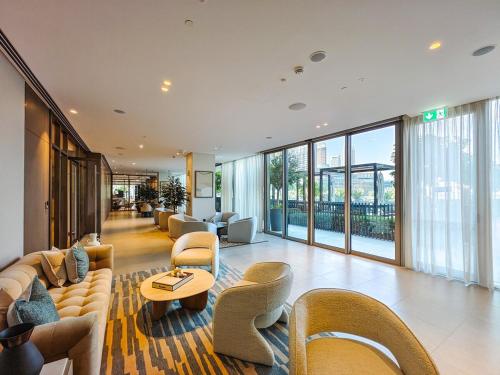 Newly furnished 1BR - Grande Signature Residence, Dubaj (fotografie 8)