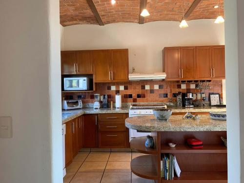 Villa Tikal- Charming 2 bedroom villa wpool Villa Tikal- Charming 2 bedroom villa wpool