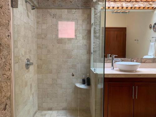 Villa Tikal- Charming 2 bedroom villa wpool Villa Tikal- Charming 2 bedroom villa wpool