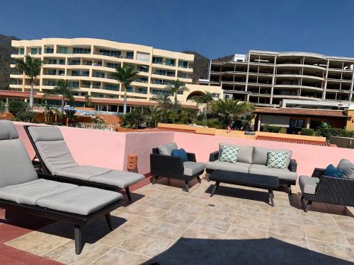 Villa Tikal- Charming 2 bedroom villa wpool Villa Tikal- Charming 2 bedroom villa wpool