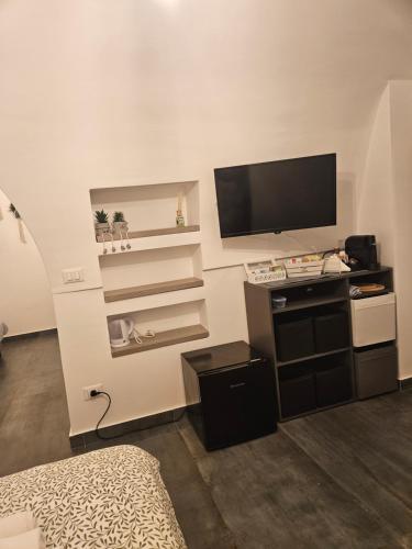 Tresor, Bari