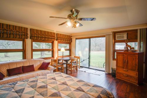 Spacious South Haven Home about 1 Mi to Lake Michigan! - main image