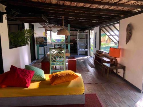 FARE TEHAKI - Island spirit near สนามบินมูเรีย