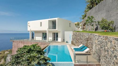 Villa Althea by YMR – khách sạn tại Ven biển Madeira