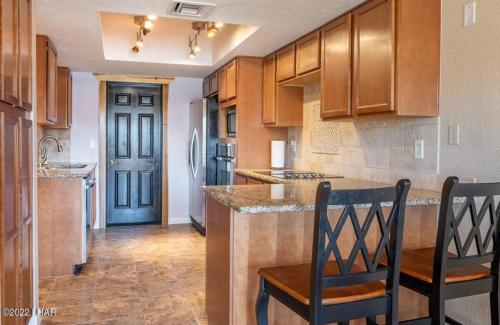 Lakeshore Village Oasis in Lake Havasu City