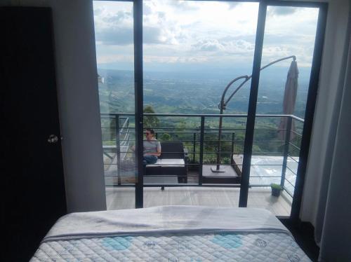 CABAÑA GLAMPING HOUSE (CABANA GLAMPING HOUSE) in Calarca