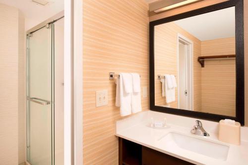 Fairfield Inn & Suites by Marriott Albany East Greenbush - image 13