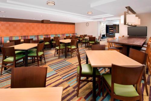 Fairfield Inn & Suites by Marriott Albany East Greenbush - image 6