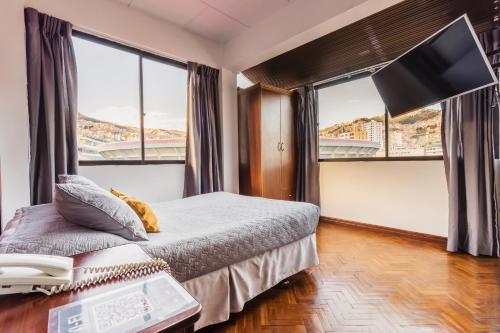 Double Room image 2