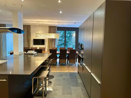 Kjøkken, Schooren des Alpes Luxury Penthouses & Apartments with SPA & Pools close Ischgl in Ulmich