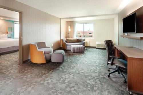 Courtyard by Marriott Rome - image 6