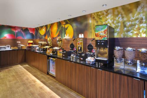 Fairfield Inn Ann Arbor - image 8