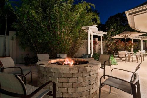 Courtyard Sarasota Bradenton Airport - image 2