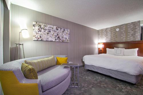 King Room with Sofa Bed