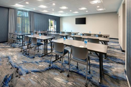 Fairfield by Marriott Inn & Suites Santee - 회의실/연회장