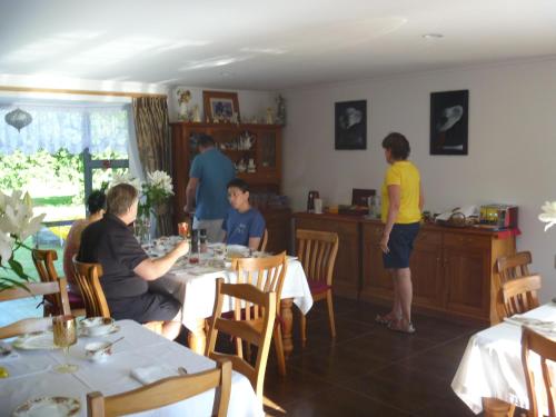 At Parkland Place B&B - Accommodation - Whitianga