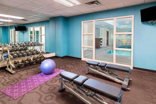 Fairfield Inn & Suites by Marriott Atlanta Perimeter Center - image 14