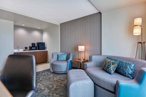 Courtyard by Marriott Bentonville Rogers - image 3